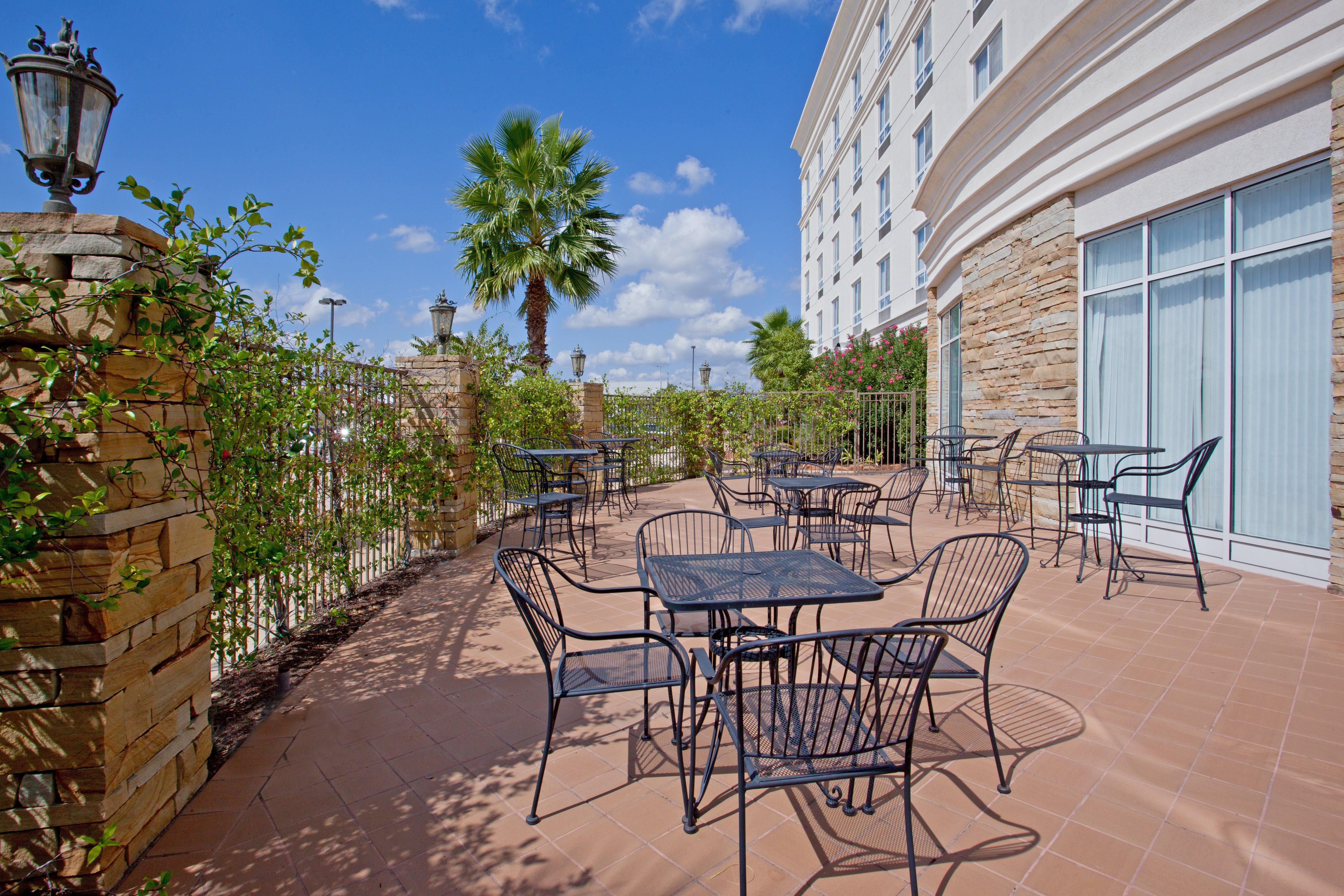 Holiday Inn & Suites College Station-Aggieland, An Ihg Hotel Exterior photo